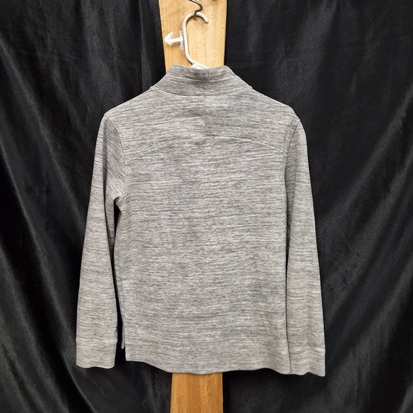 Women's grey size small in motion pull over sweater  with out hood - Picture 8 of 10
